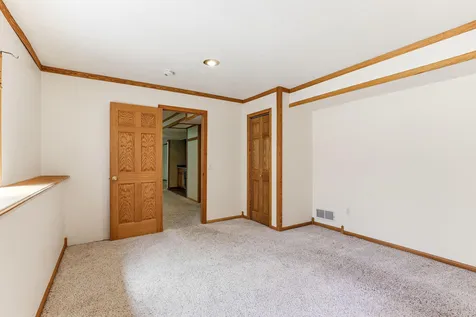 2413 Bridle Creek Trail Chanhassen MN 55317