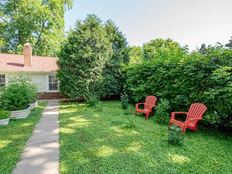 1917 Summit Avenue Saint Paul MN 55105