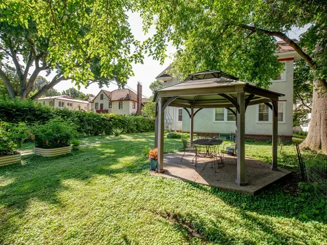 1917 Summit Avenue Saint Paul MN 55105
