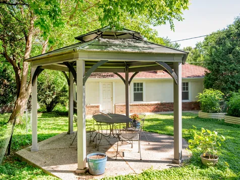 1917 Summit Avenue Saint Paul MN 55105