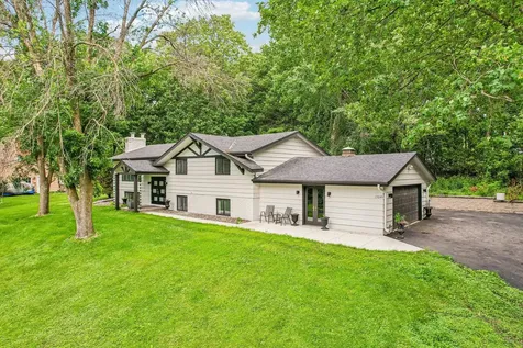 17046 Chiltern Hills Road Minnetonka MN 55345