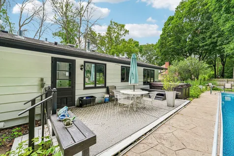 17046 Chiltern Hills Road Minnetonka MN 55345