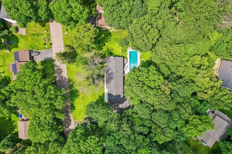 17046 Chiltern Hills Road Minnetonka MN 55345