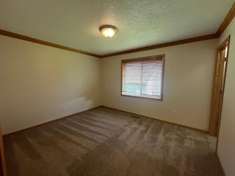 7776 Large Avenue NE Albertville MN 55301
