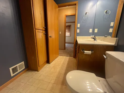 7776 Large Avenue NE Albertville MN 55301