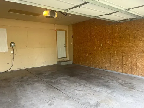 7776 Large Avenue NE Albertville MN 55301