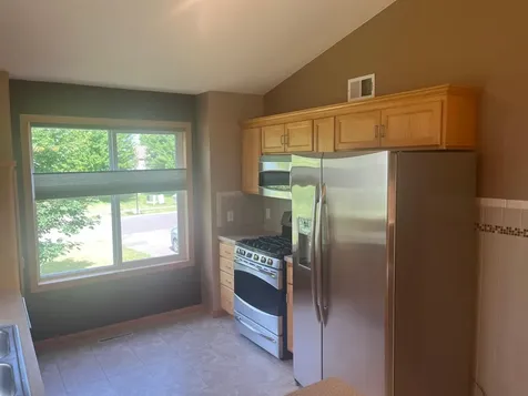 7776 Large Avenue NE Albertville MN 55301