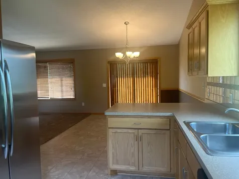 7776 Large Avenue NE Albertville MN 55301