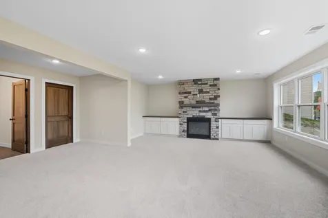 212 Lori Lane Delano MN 55328