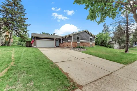 5120 148th Path W Apple Valley MN 55124