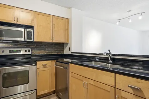 401 1st Street S Minneapolis MN 55401