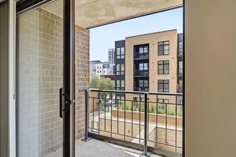 401 1st Street S Minneapolis MN 55401