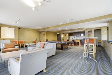 401 1st Street S Minneapolis MN 55401