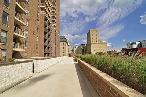 401 1st Street S Minneapolis MN 55401