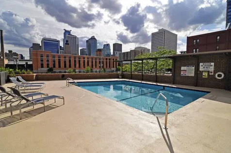 401 1st Street S Minneapolis MN 55401