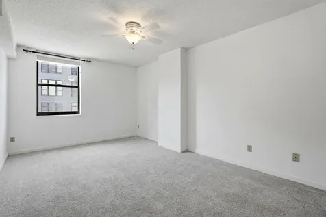 401 1st Street S Minneapolis MN 55401