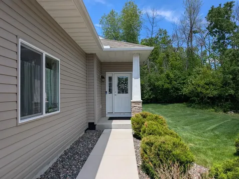 6230 Boulder Ridge Drive Rockford MN 55373