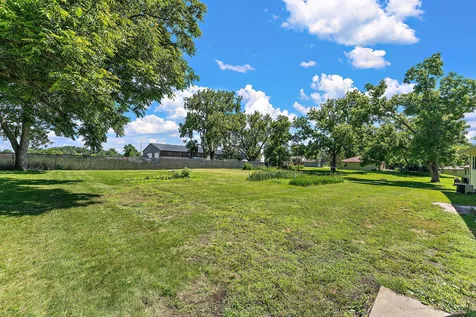 781 Cj Moe Boulevard Dassel MN 55325
