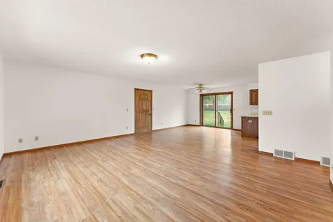 781 Cj Moe Boulevard Dassel MN 55325