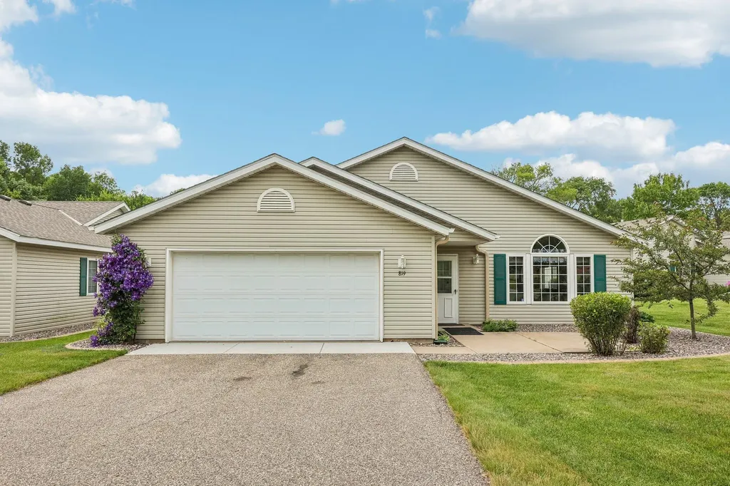 819 7th Avenue NE Buffalo MN 55313