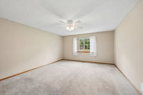 819 7th Avenue NE Buffalo MN 55313