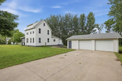 127 Hawley Street Lake Park MN 56554