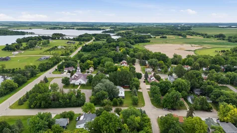 127 Hawley Street Lake Park MN 56554