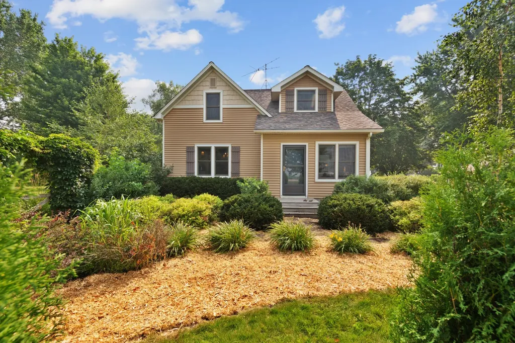 30818 Foliage Avenue Northfield MN 55057