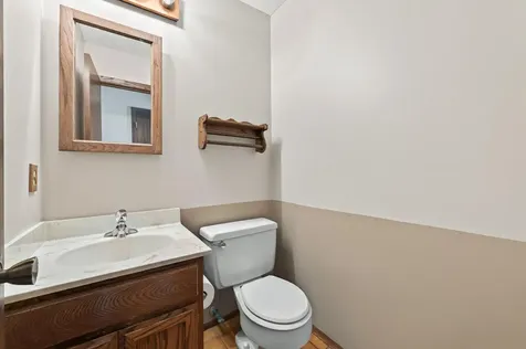 3016 Lakewood Drive N Maplewood MN 55109