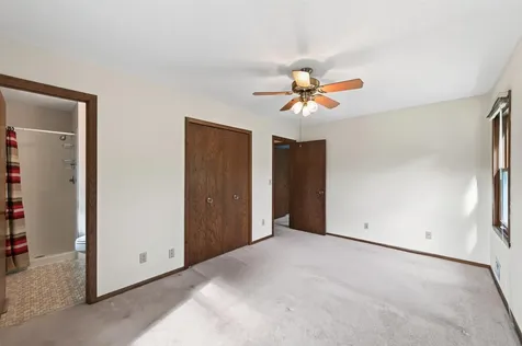3016 Lakewood Drive N Maplewood MN 55109