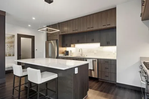 253 Lake Street E Wayzata MN 55391