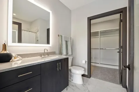 253 Lake Street E Wayzata MN 55391