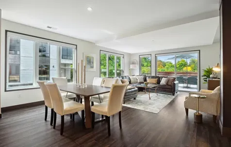 253 Lake Street E Wayzata MN 55391