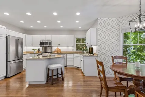 491 Harbor Court Shoreview MN 55126