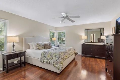 491 Harbor Court Shoreview MN 55126