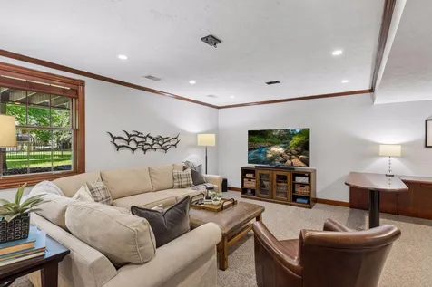 491 Harbor Court Shoreview MN 55126