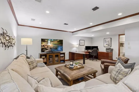 491 Harbor Court Shoreview MN 55126