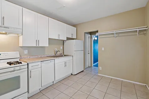 910 Wilson Avenue Saint Paul MN 55106