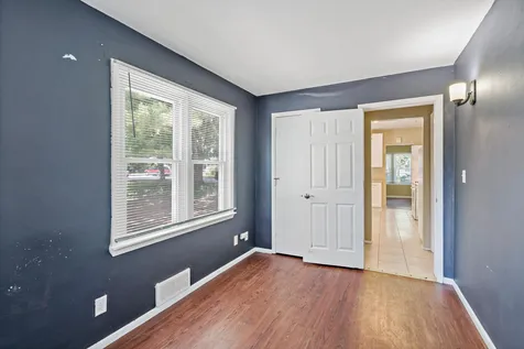910 Wilson Avenue Saint Paul MN 55106