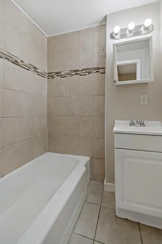 910 Wilson Avenue Saint Paul MN 55106