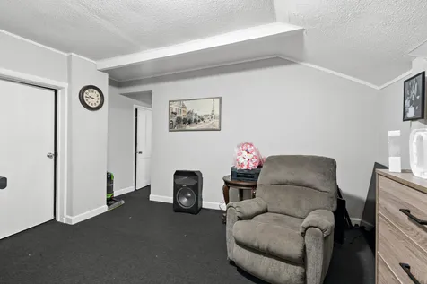 910 Wilson Avenue Saint Paul MN 55106