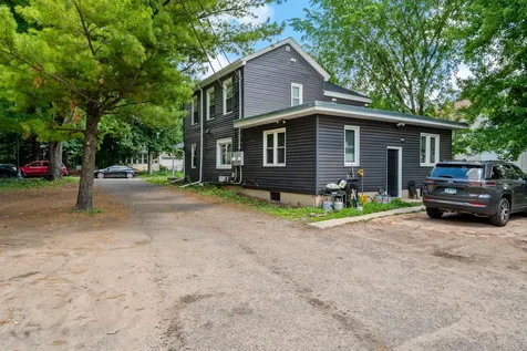 910 Wilson Avenue Saint Paul MN 55106