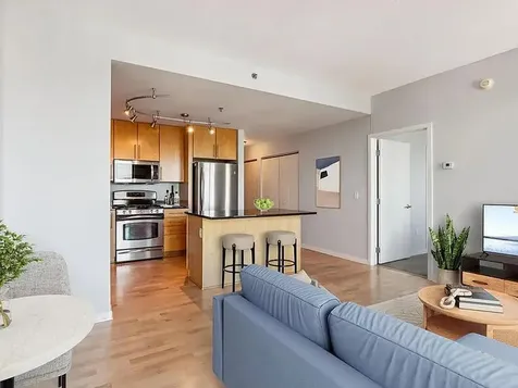 929 Portland Avenue Minneapolis MN 55404