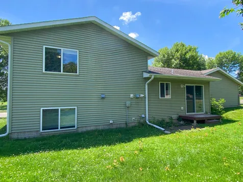 6161 Bakken Street Monticello MN 55362