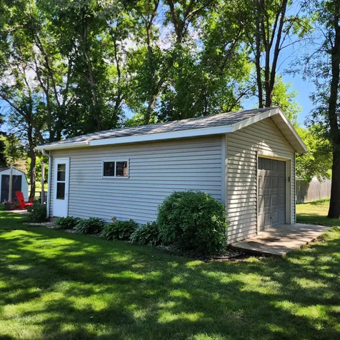 204 8th Avenue E Lisbon ND 58054