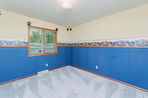 204 8th Avenue E Lisbon ND 58054