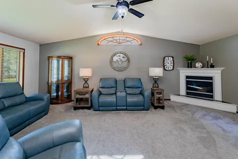204 8th Avenue E Lisbon ND 58054