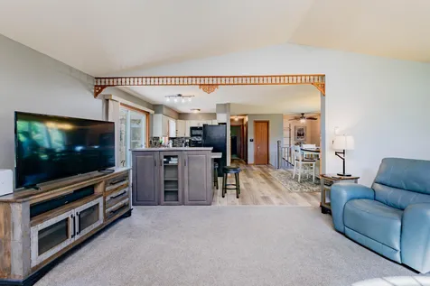 204 8th Avenue E Lisbon ND 58054