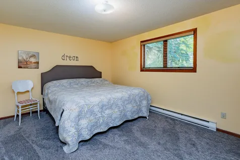 204 8th Avenue E Lisbon ND 58054