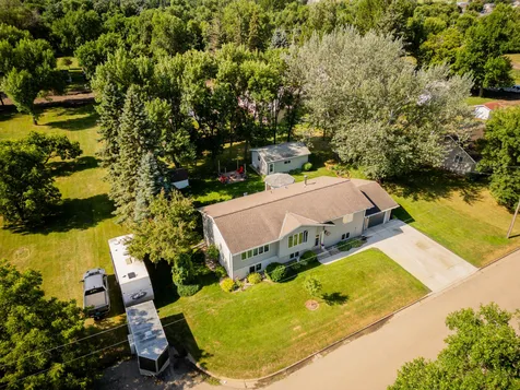 204 8th Avenue E Lisbon ND 58054